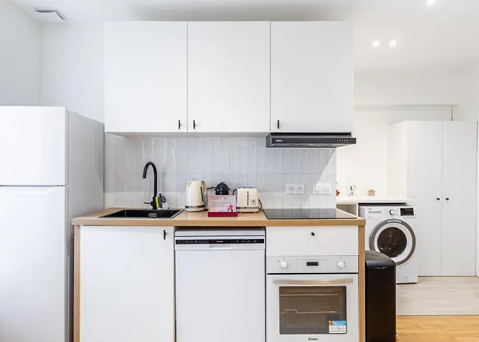 Guestready - Parisian Charm Near The Eiffel Tower *